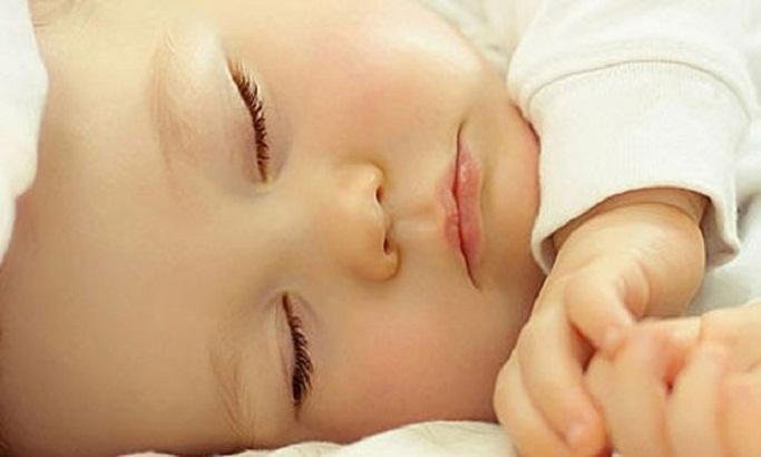 Ночной сон ребенка в 1 год thumbnail