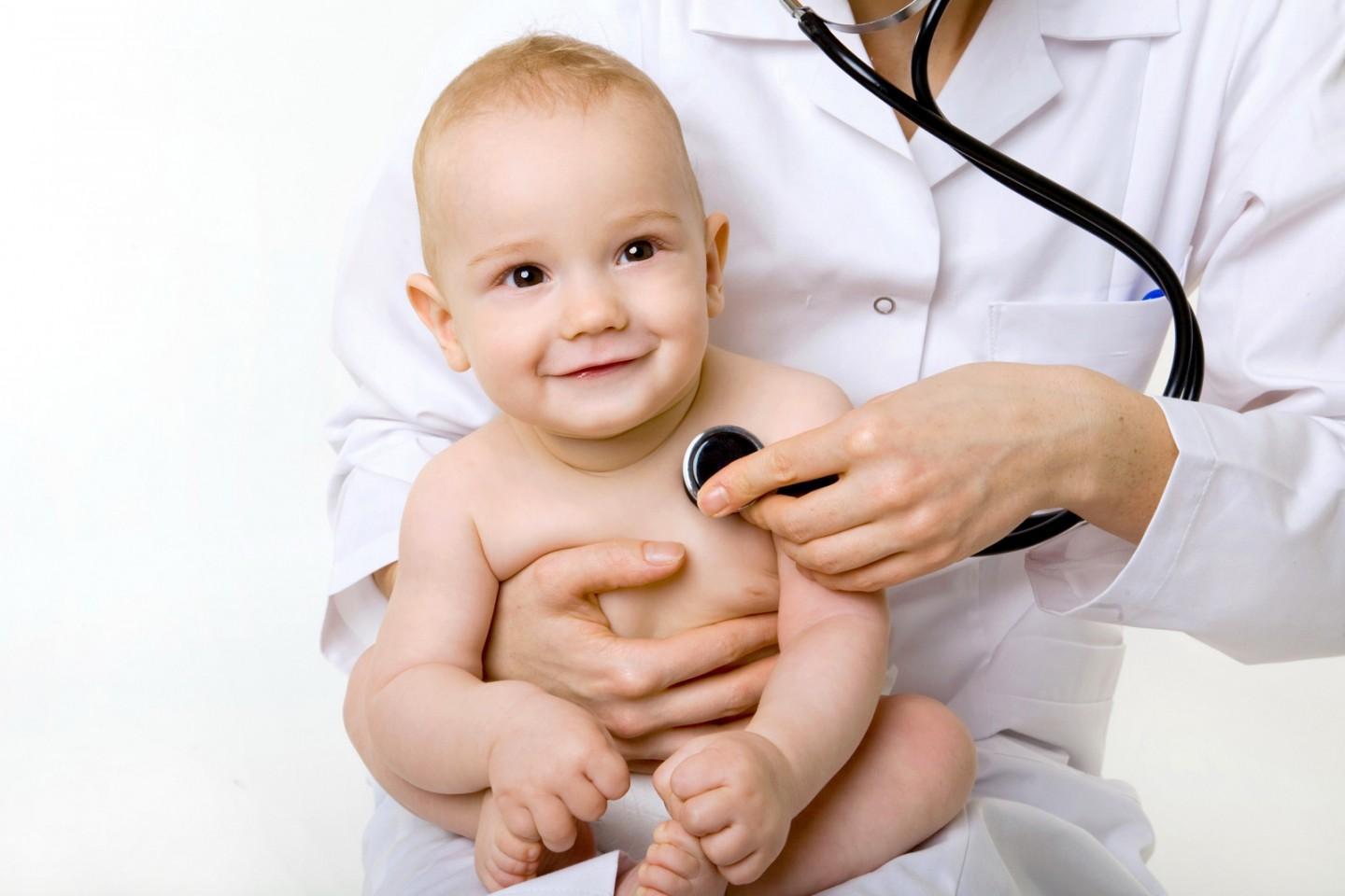 Ребенок 4 месяца температура хрип thumbnail