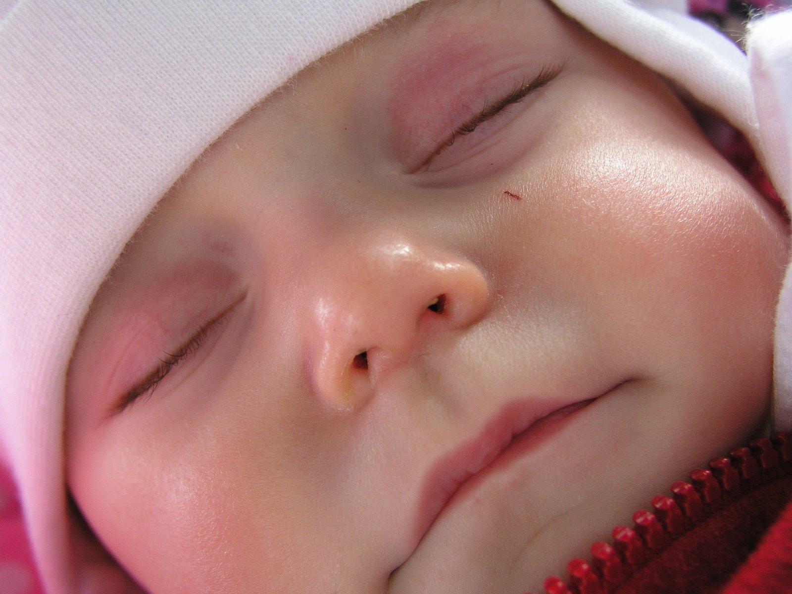 Температура носа месячного ребенка thumbnail